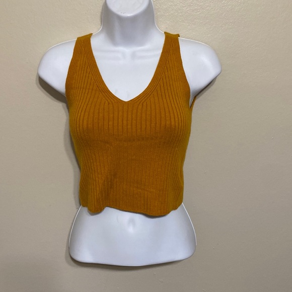 Active USA crop top color mustard size Small - Picture 1 of 6